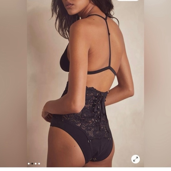 NWT We Are HAH Top 2 Bottom Black Lace Convertible Cami XS - Picture 4 of 13